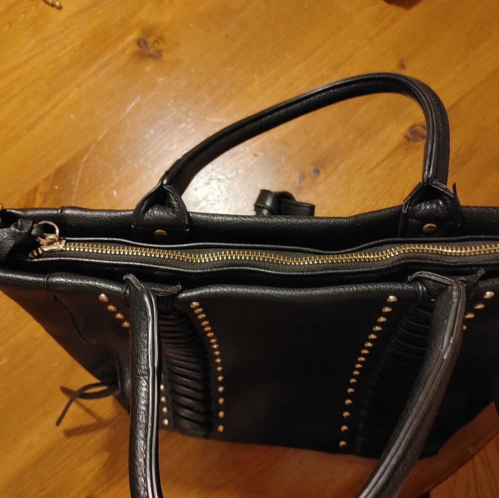 Madison Handbag - Picture 4 of 11